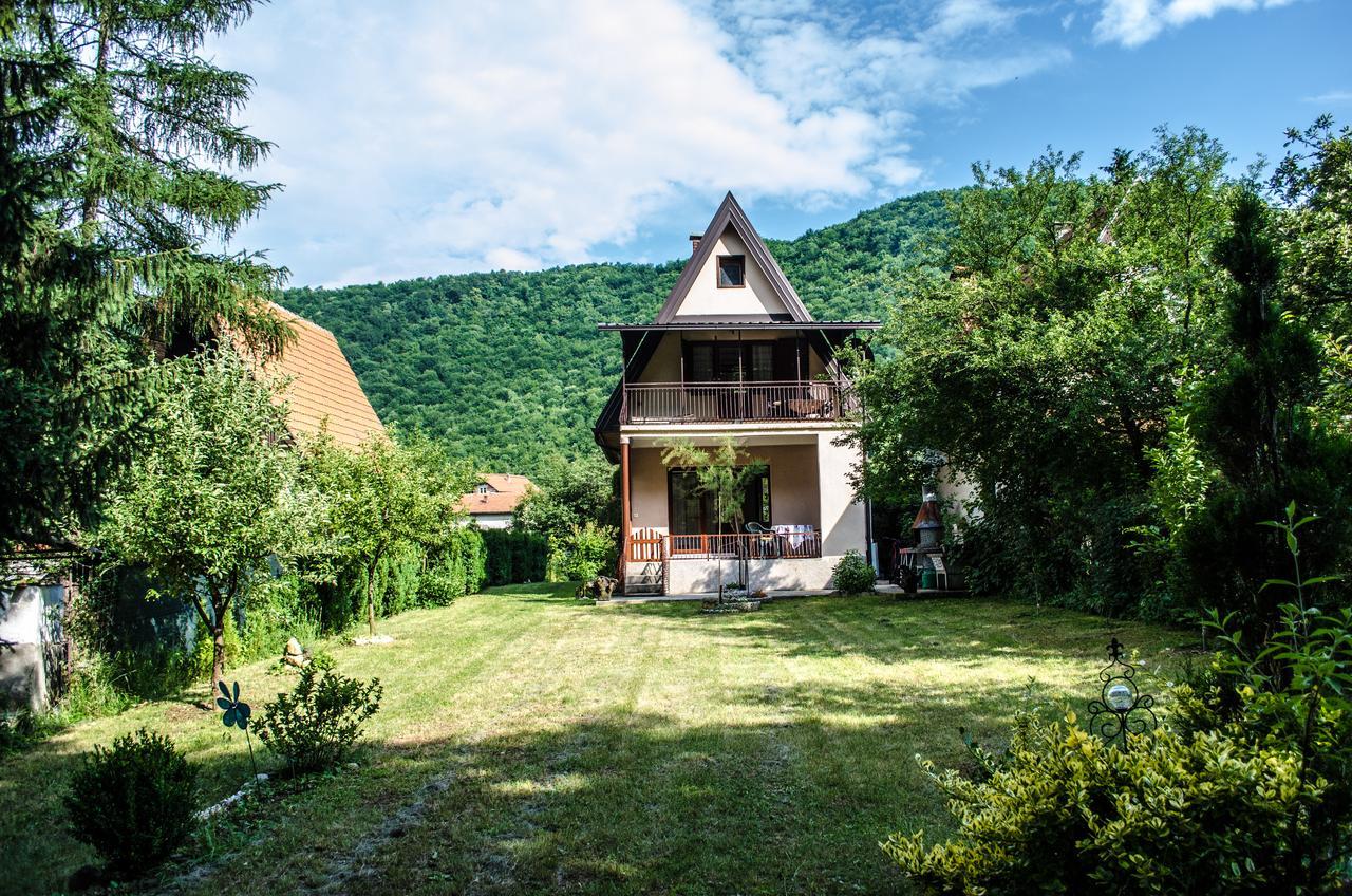 Tammaris Holiday Home Visoko Exterior photo